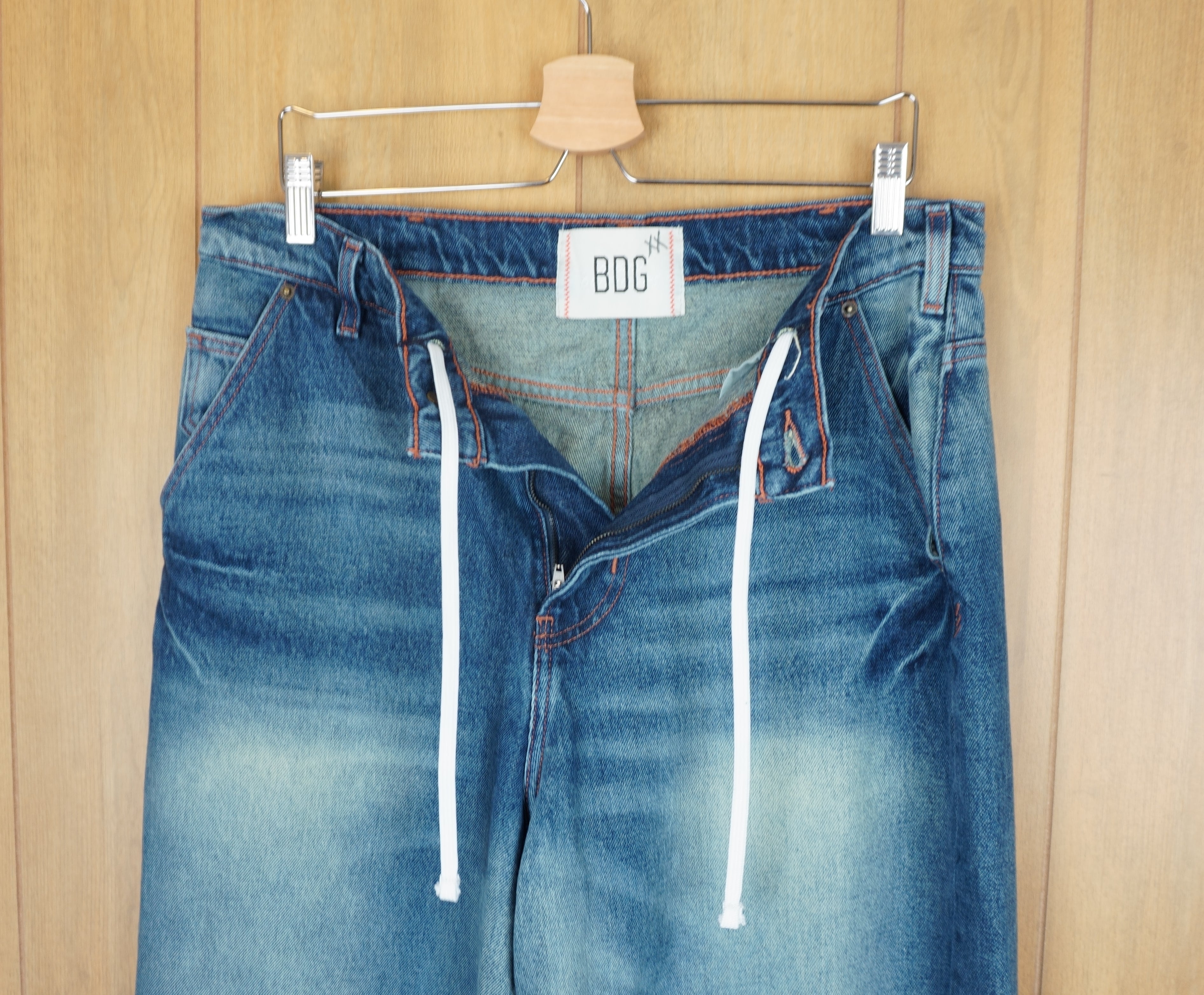 BDG Oversized Jeans with Drawstring